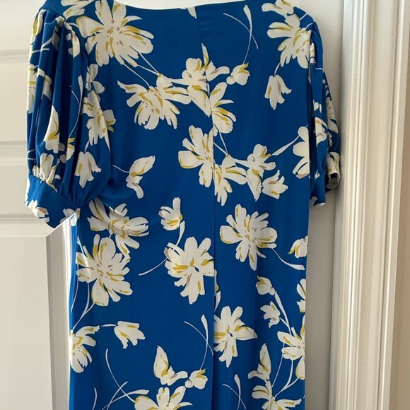 Tommy Hilfiger Blue Floral Shift Dress Size 14 V Neck Knee Length - Picture 4 of 4